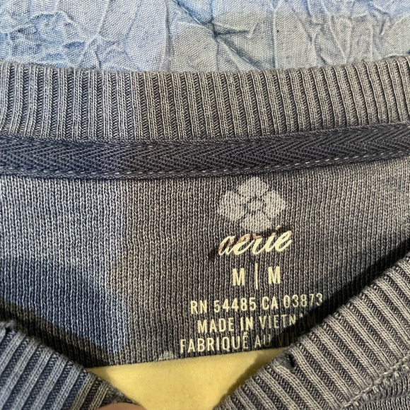 Aerie Floral Sweatshirt size Medium - Picture 2 of 4